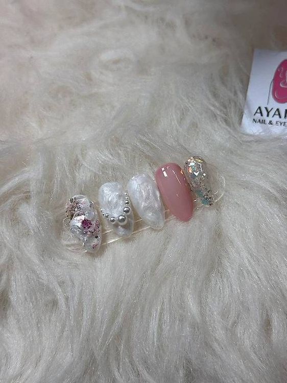 Dolce principessa almond nails