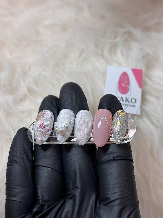 Dolce principessa almond nails